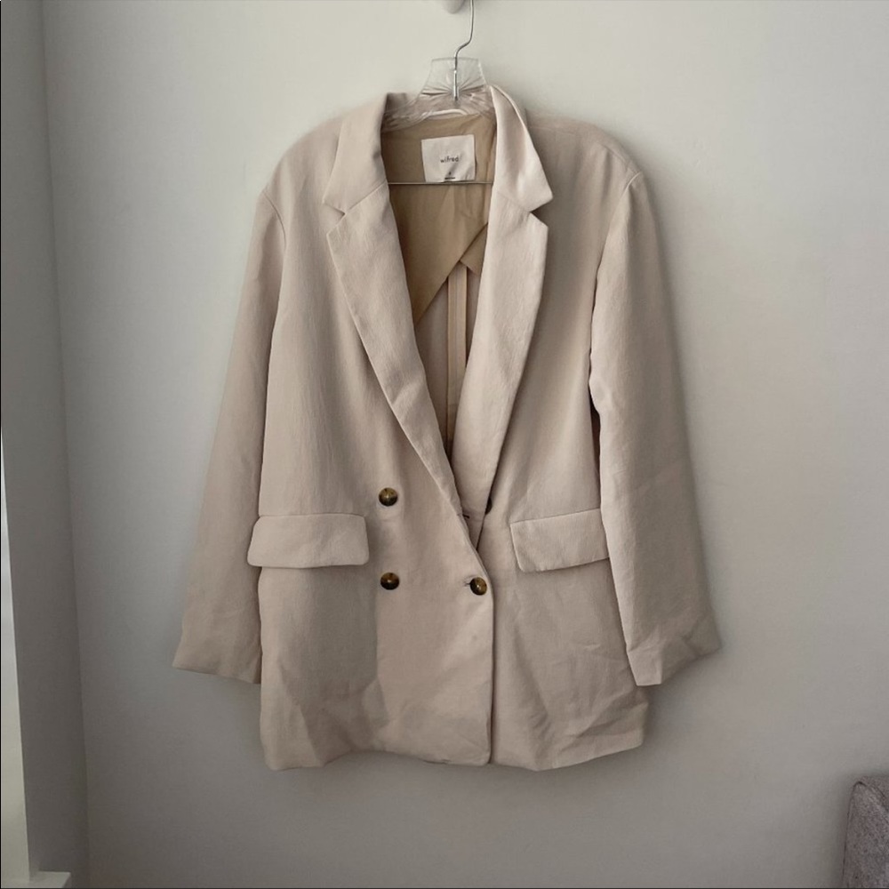 Aritzia Wilfred cherrelle blazer in bone